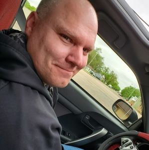 Meet your Posher, Shane lacreasha